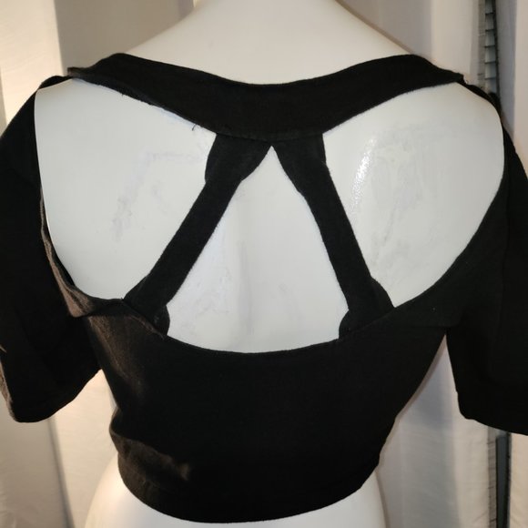 BONGO | Tops | Bongo Flirty Crop Top | Poshmark